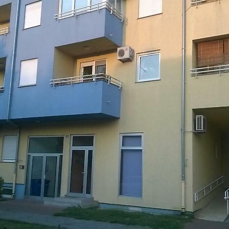 Apartman Mario Осиек Екстериор снимка