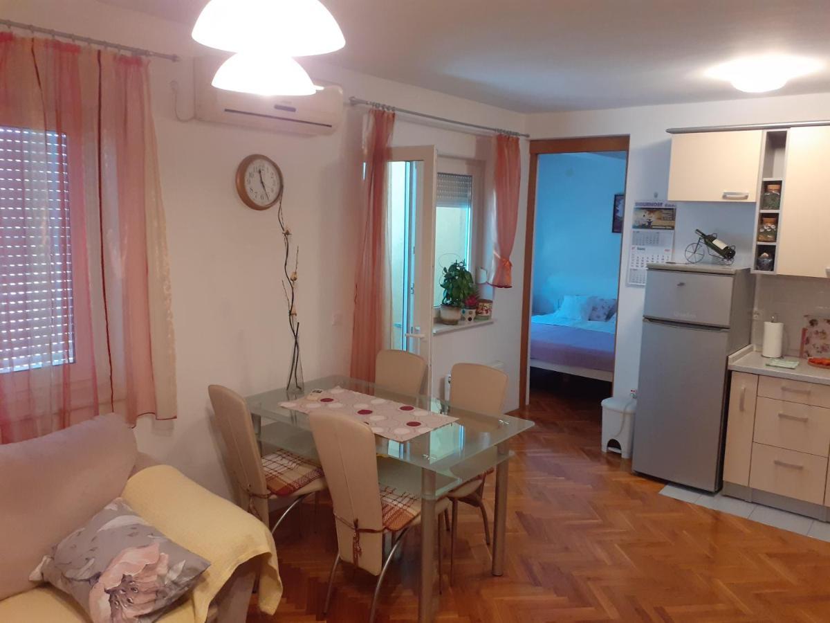 Apartman Mario Осиек Екстериор снимка