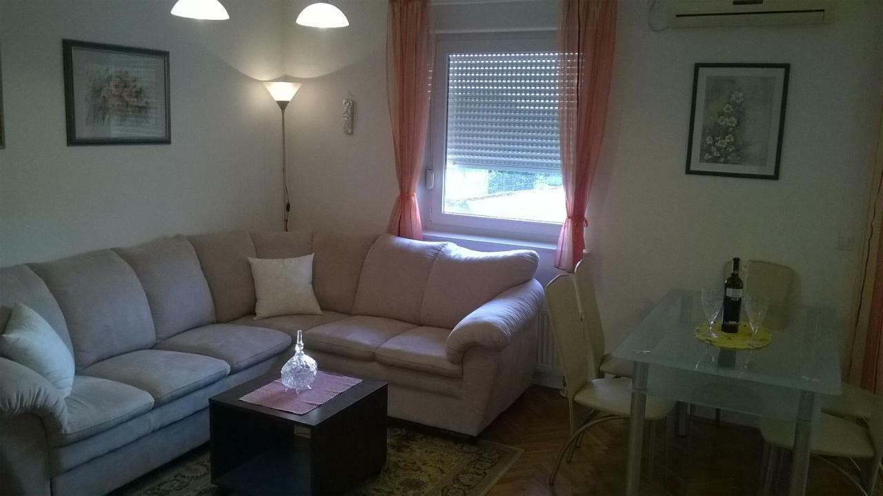 Apartman Mario Осиек Екстериор снимка